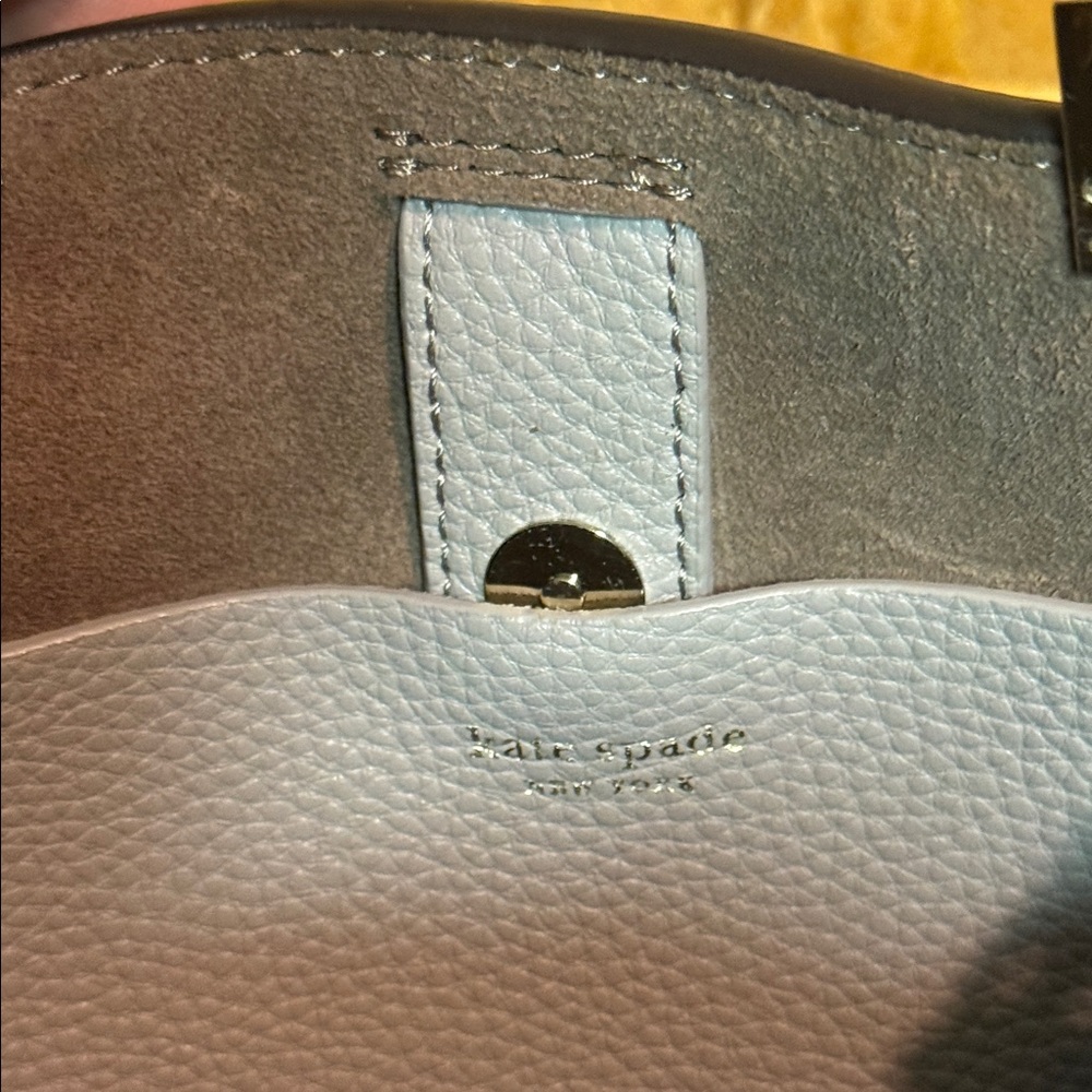 Kate Spade Gray Shoulder Bag with Bow Accent - Picture 3 of 10